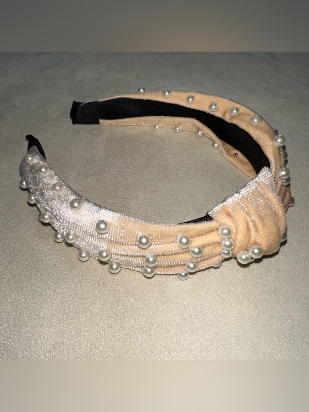 NWOT Pearl Headband